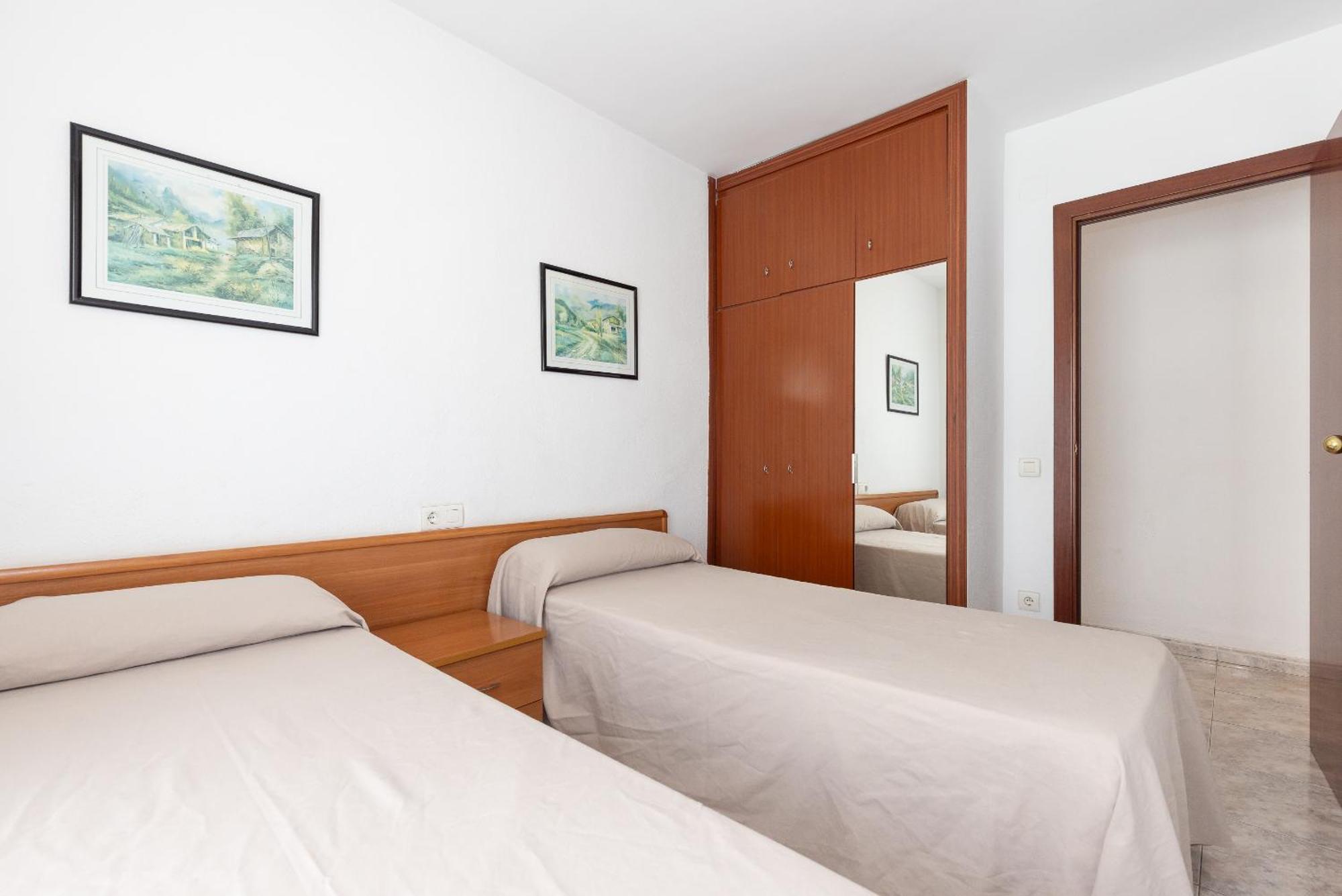 Rentalmar Aventura Salou Bagian luar foto