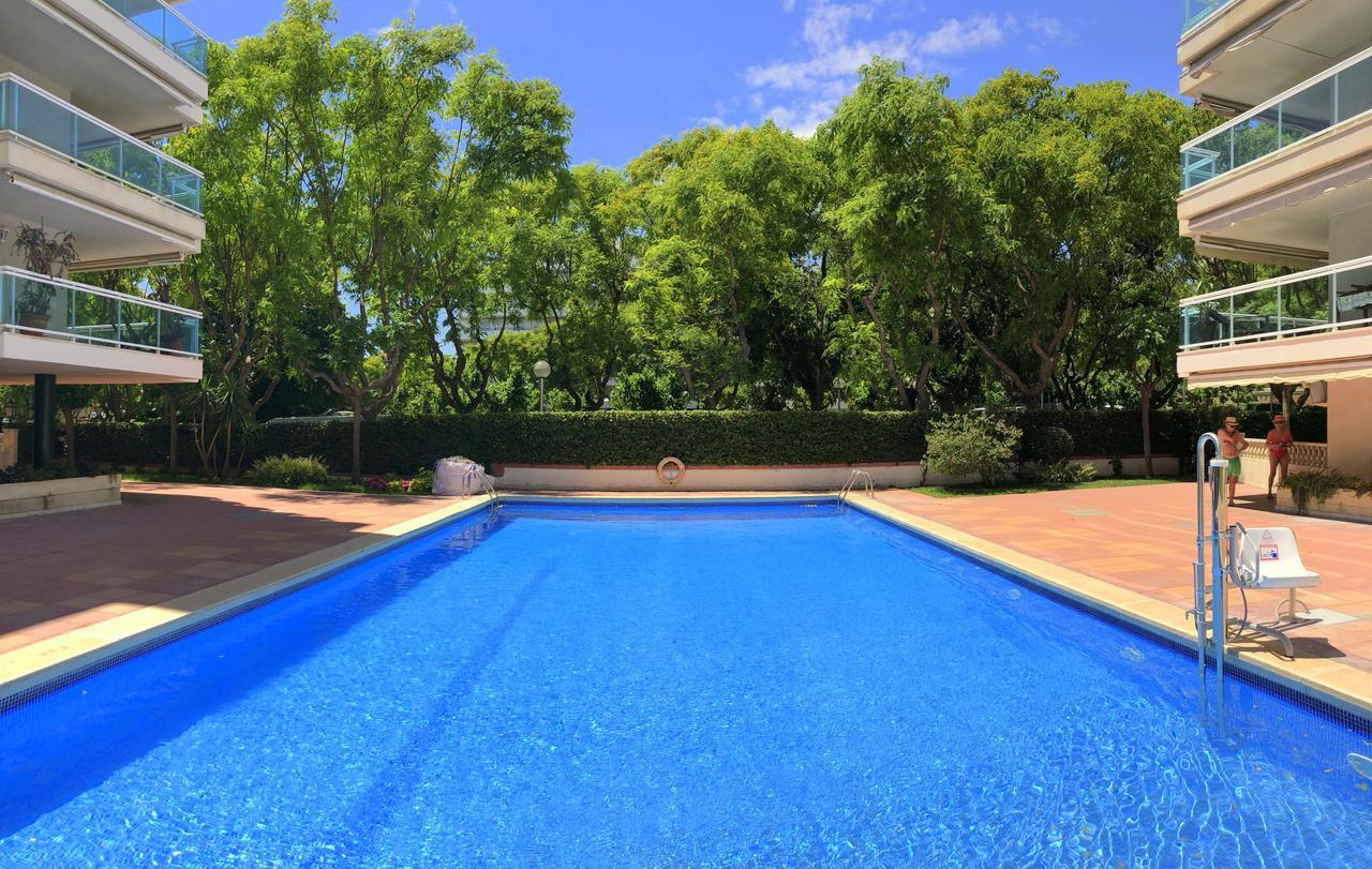Rentalmar Aventura Salou Bagian luar foto